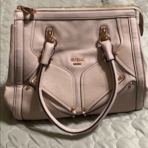💐Guess blush pink handbag. EUC.
